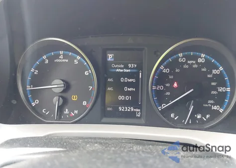 2017 Toyota Rav4 Le z USA, uszkodzony, nr VIN 2T3ZFREV8HW366827